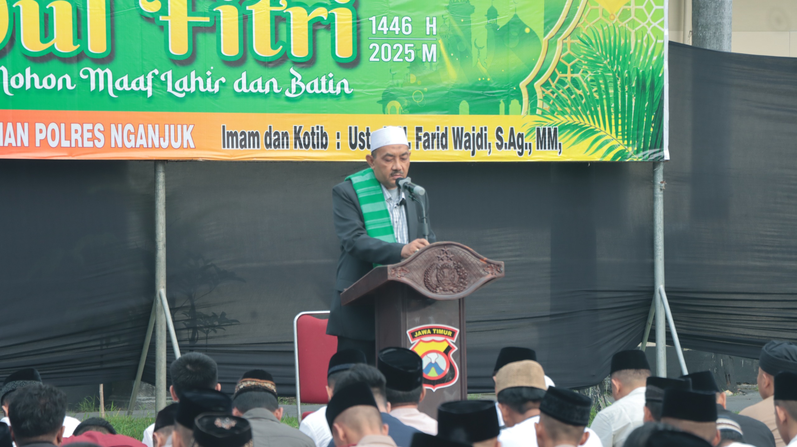 Polres Nganjuk Gelar Salat Idulfitri 1446 H Bersama Masyarakat