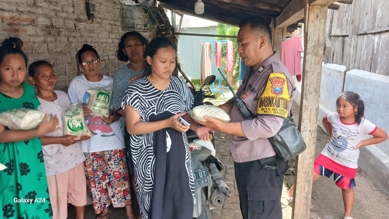 Polsek Bagor Bangun Kembali Rumah Korban Kebakaran, Defi Sambut Lebaran di Rumah Baru